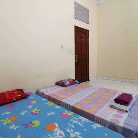 Backpack Syariah Cempaka Putih Barat Hostel Jakarta Buitenkant foto